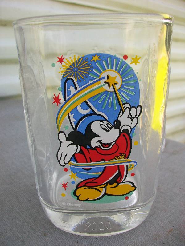 lot 40 image: McDonalds Glasses