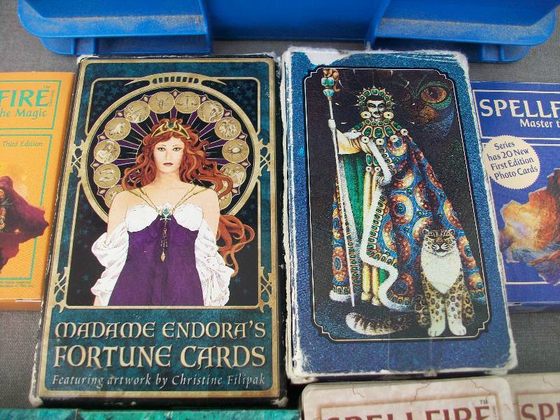 lot 52 image: Fortune Cards