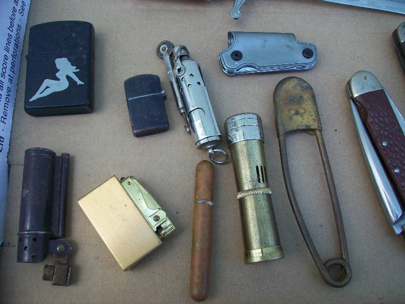 lot 56 image: Knives & Lighters