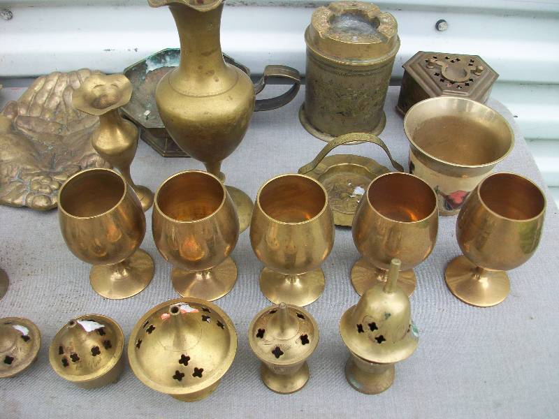 lot 59 image: Brass