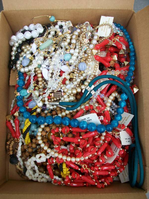 lot 63 image: Necklaces & Earrings