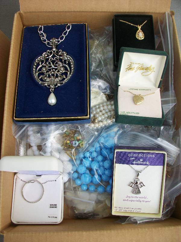 lot 68 image: Necklaces