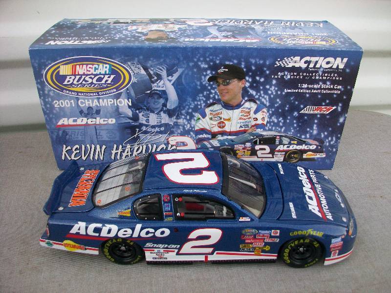 lot 87 image: Die-Cast Race Cars