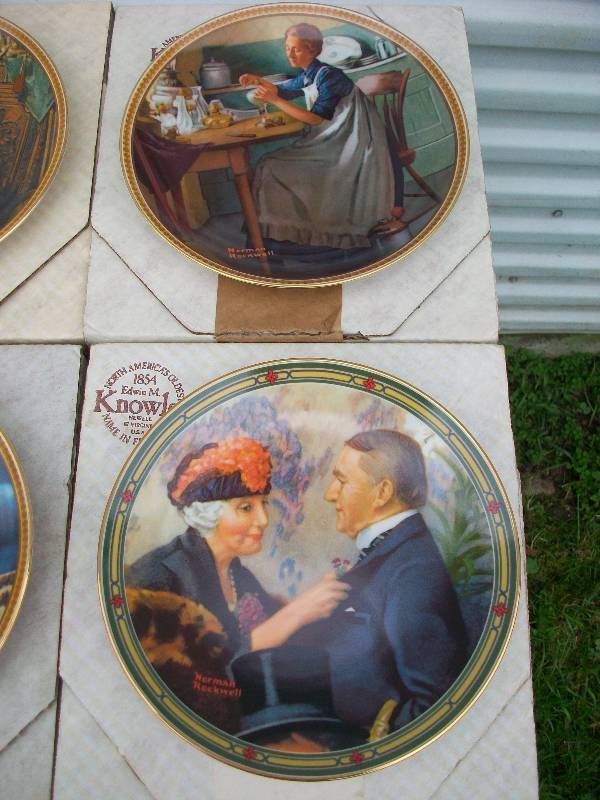 lot 92 image: Collector Plates