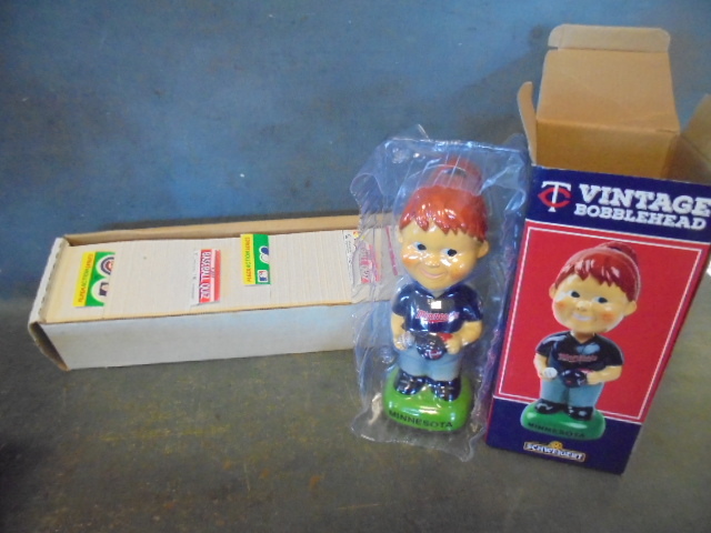 lot 13 image: Vintage Minnesota Twins Girl Bobblehead and Box of Baseball Cards