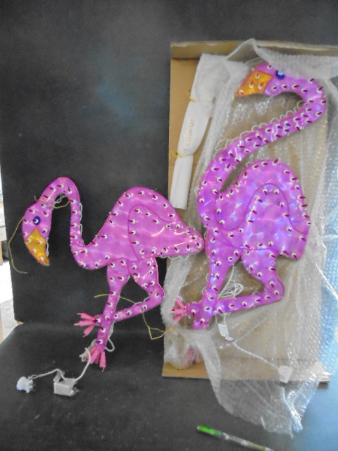 lot 49 image: Flamingo Lights