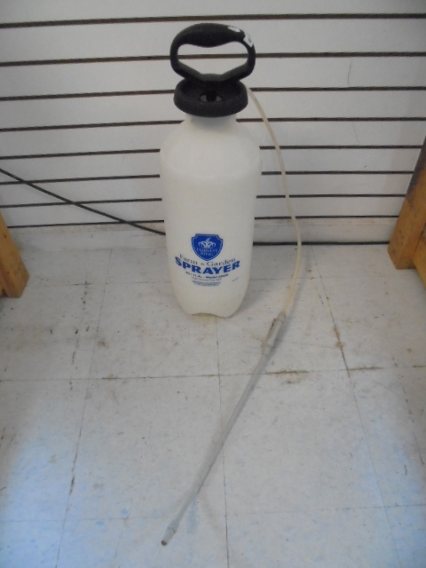 lot 61 image: Harvest King Farm & Garden Sprayer