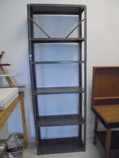 lot 74 image: 5 Shelf Metal Shelving Unit