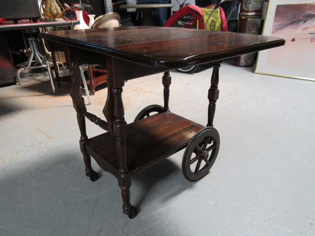 lot 215 image: VINTAGE DROP LEAF SERVINGBAR CART