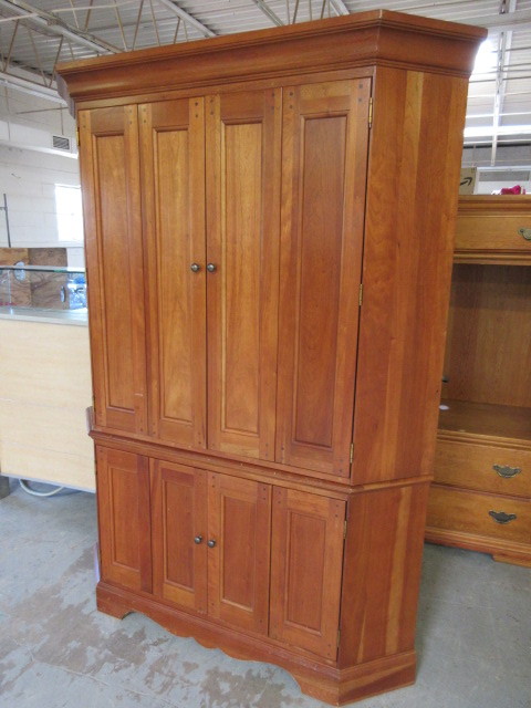 lot 219 image: TWO PIECE ENTERTAINMENT HUTCH AND STAND