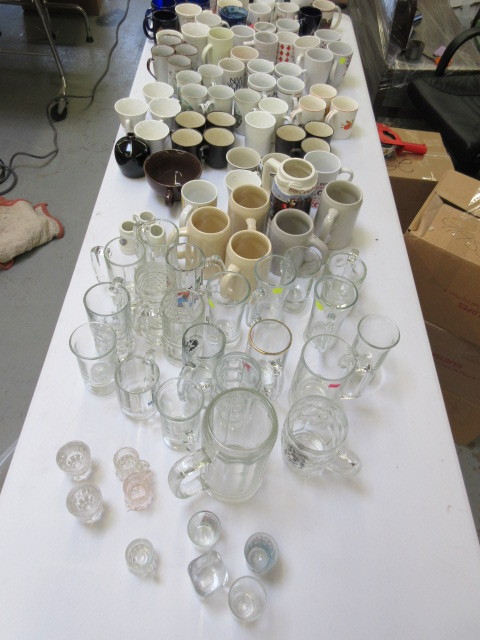 lot 254 image: MISCELLANEOUS MUGS, GLASSES, CUPS AND MORE