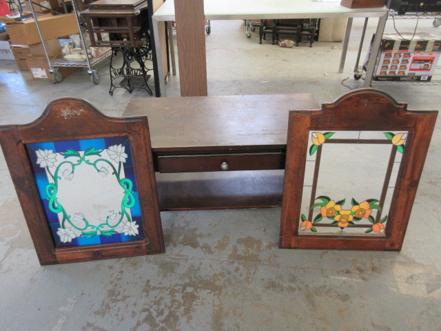 lot 260 image: COFFEE TABLE AND PAINTED MIRRORS