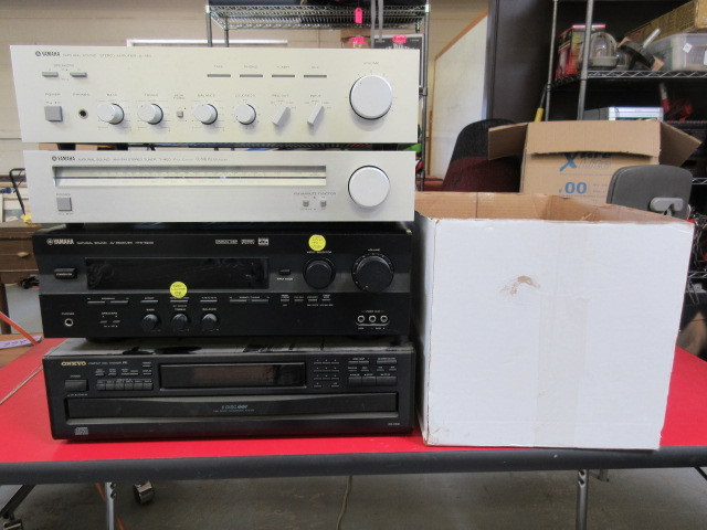 lot 266 image: HOME SYSTEM AV COMPONENTS
