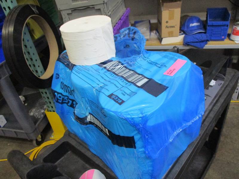 Jumbo roll Toilet Paper wDispenser