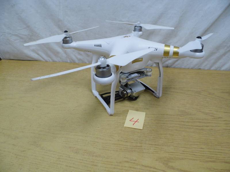 lot 4 image: DJI Quad Copter