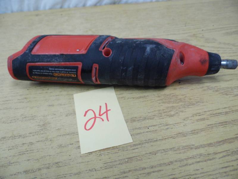 lot 24 image: Milwaukee Hand Tools