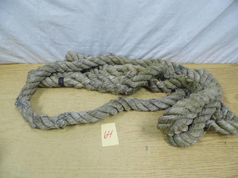 lot 64 image: Tow Rope