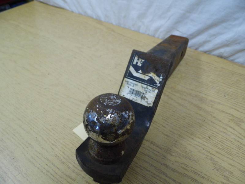 lot 68 image: Receiver Hitch