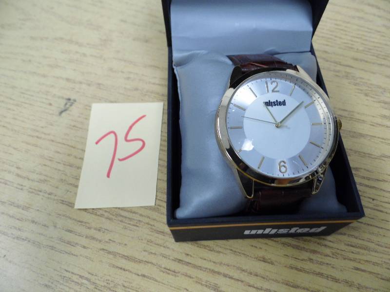 lot 75 image: Unlisted Digital Watch