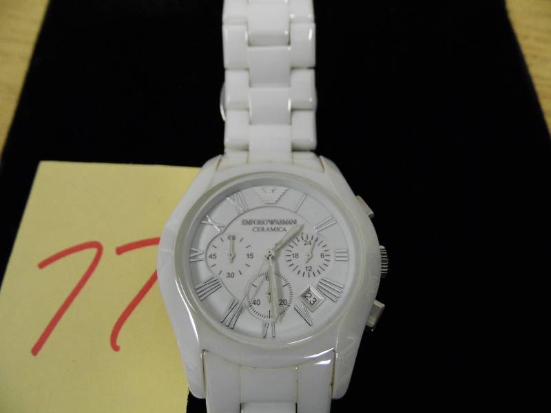 lot 77 image: GA White Watch