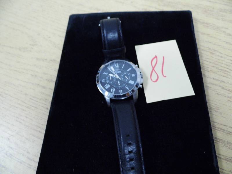 lot 81 image: Fossil Watch