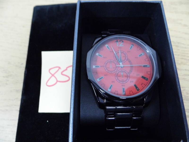 lot 85 image: Watch