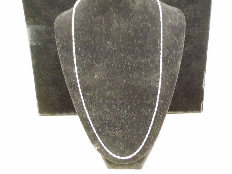 lot 89 image: Pure 100 Necklace