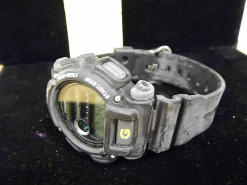 lot 122 image: G Shock Watch