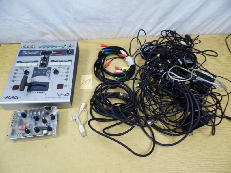 lot 139 image: Edirol V4 Video Mixer