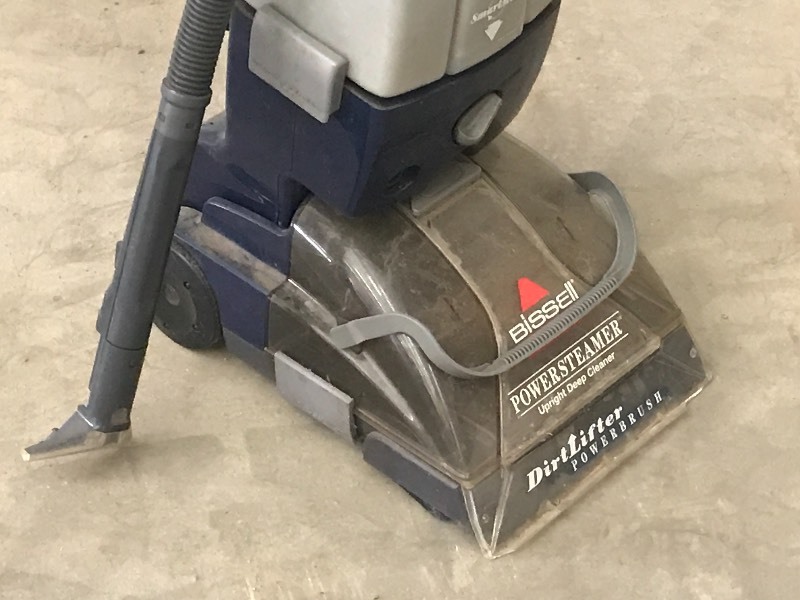 lot 8 image: Bissell Floor Cleaner