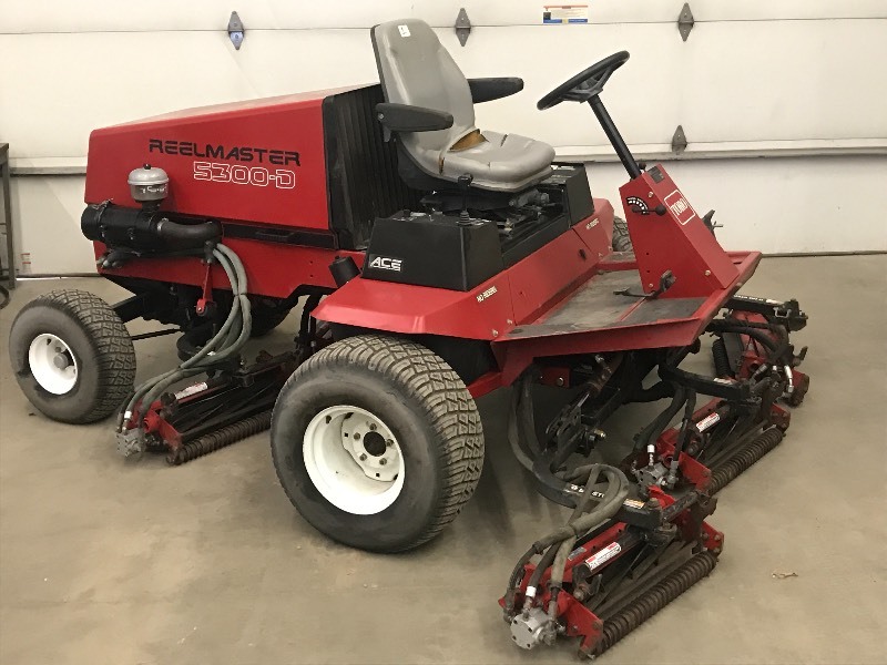 lot 1 image: Toro Reelmaster 5300-D
