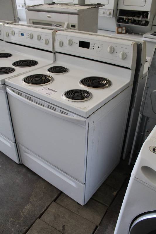 lot 7 image: Whirlpool 4-Burner Stove Top Oven