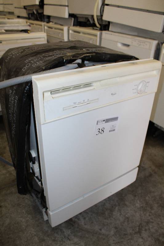 lot 38 image: Whirlpool Dishwasher