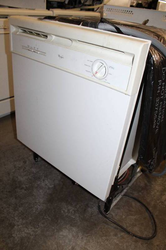 lot 47 image: Whirlpool Dishwasher