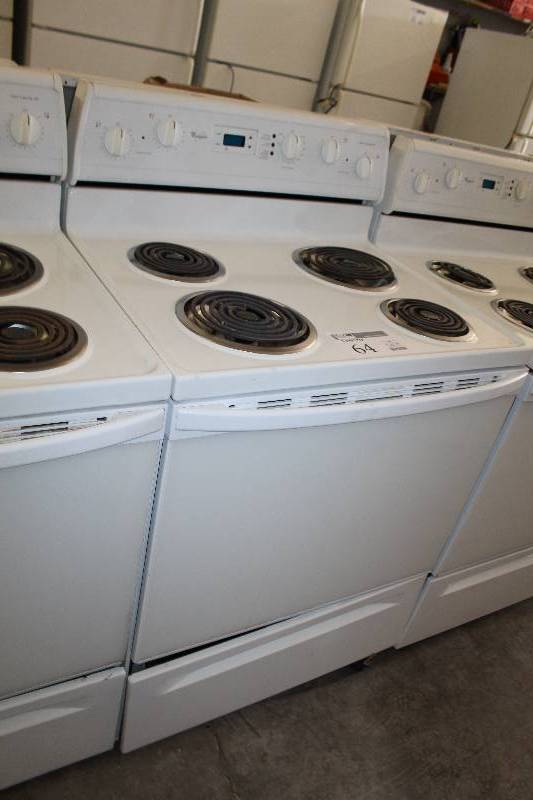 lot 64 image: Whirlpool 4-Burner Stove Top Oven