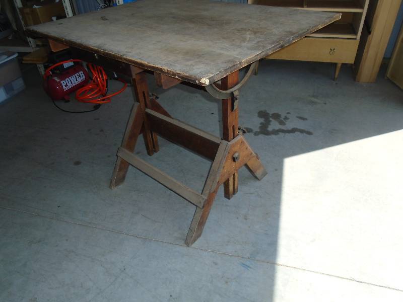 Drawing Table