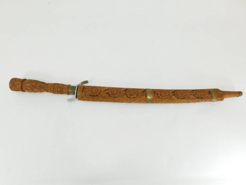 lot 35 image: Sabre With Carved Wooden Handle & Carved Wooden Sheath