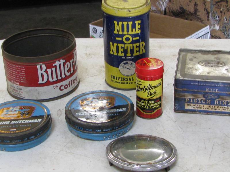 lot 6 image: Advertising Tins