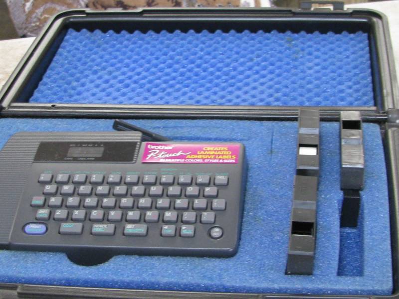 lot 44 image: Brother P-Touch Label Maker