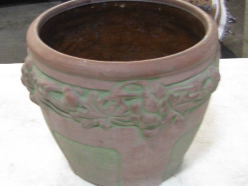 lot 88 image: Crock Flower Pot