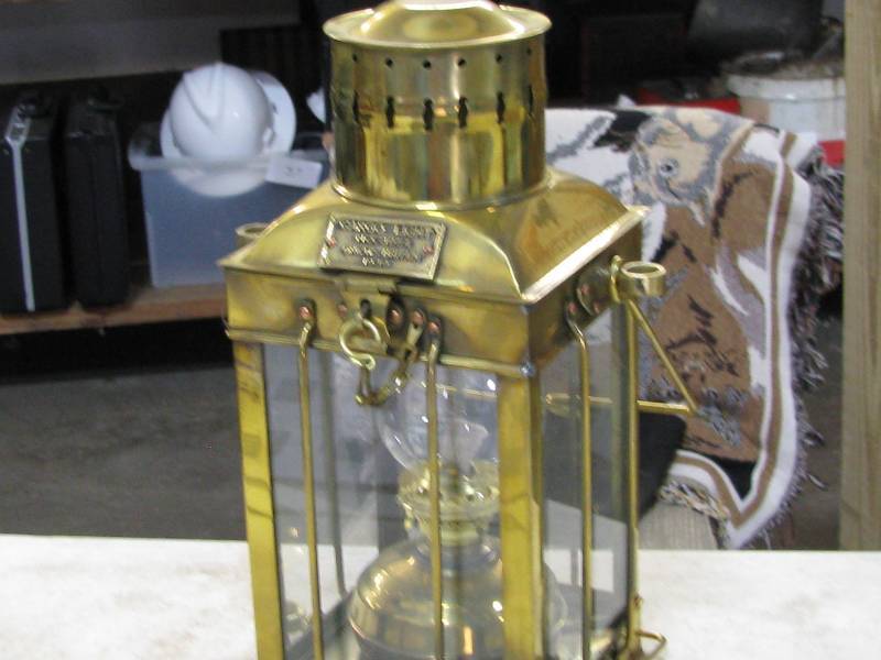 lot 75 image: Brass Cargo Light