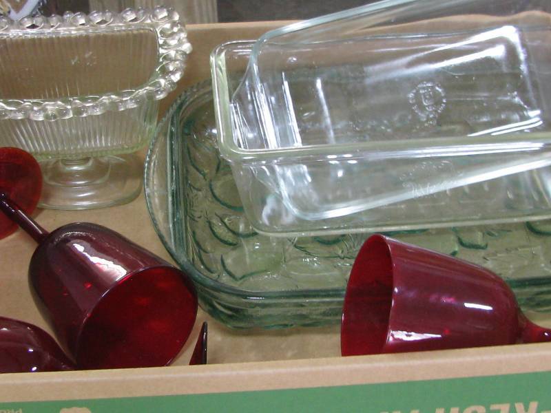 lot 78 image: Misc Glassware