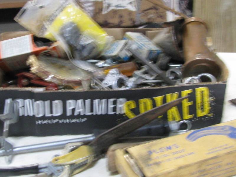 lot 85 image: Misc Tools