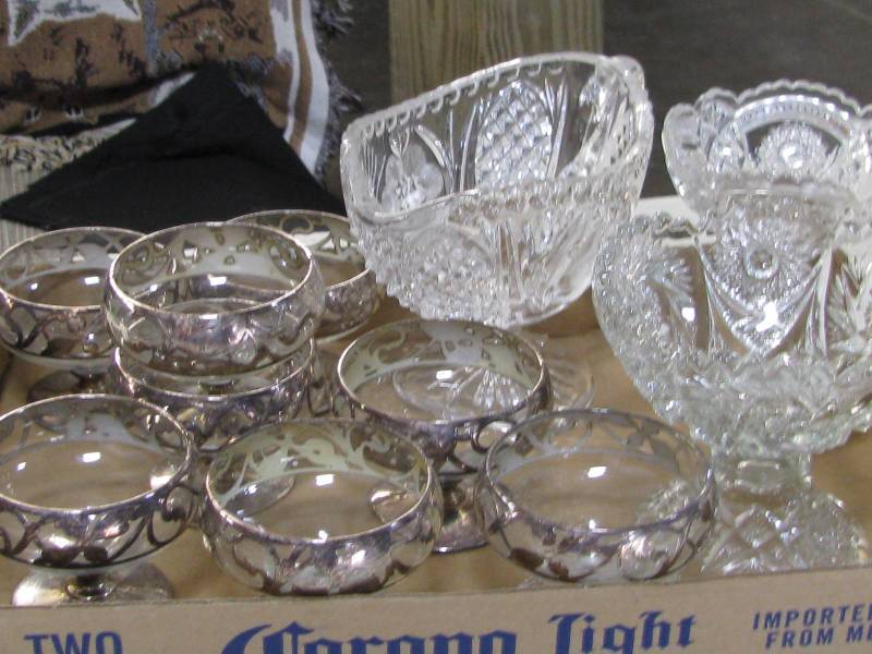 lot 90 image: Fancy Glassware