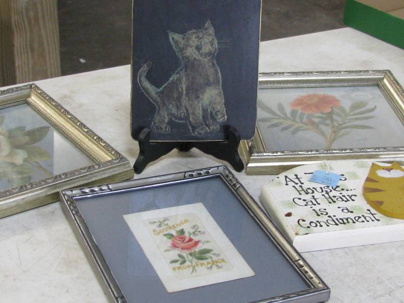 lot 98 image: Vintage Framed Pictures