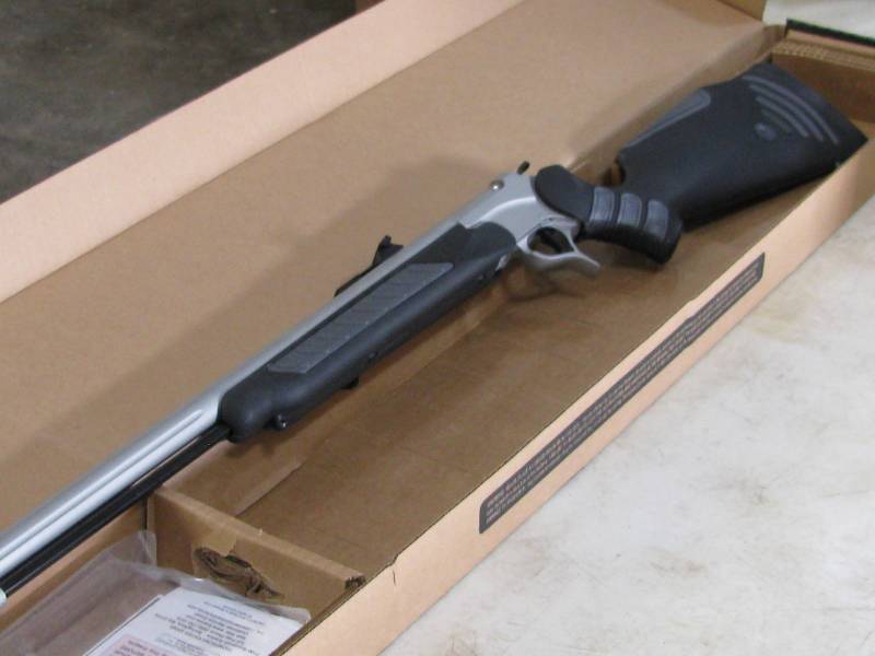 lot 105 image: Thompson Center Fire Black Powder