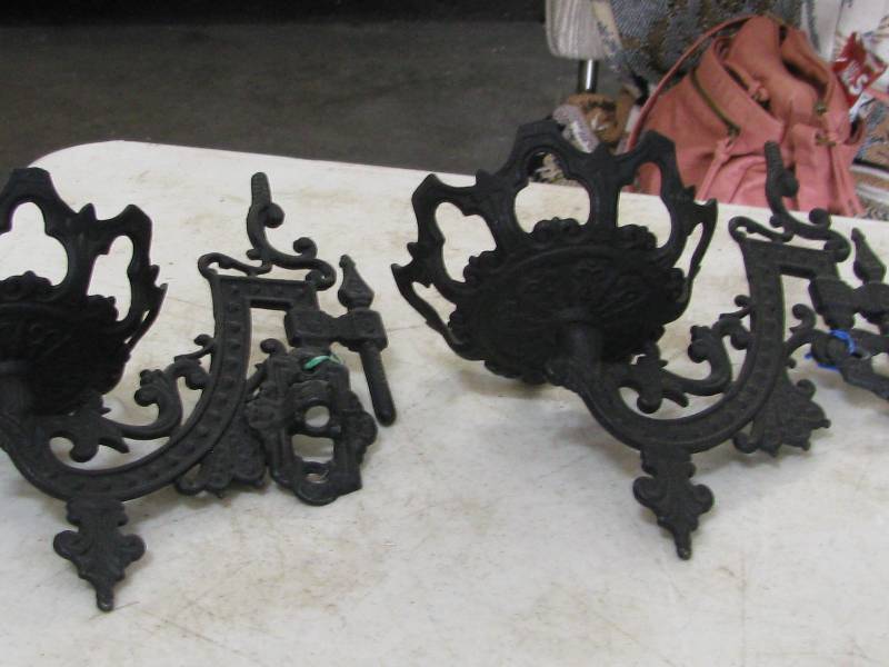lot 110 image: Oil Lamp Brackets