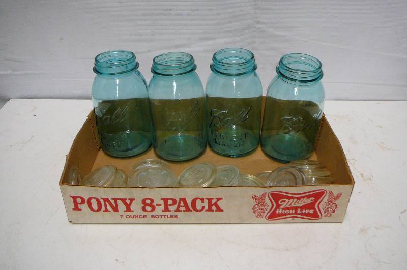 lot 3 image: Blue canning jars & Glass lids