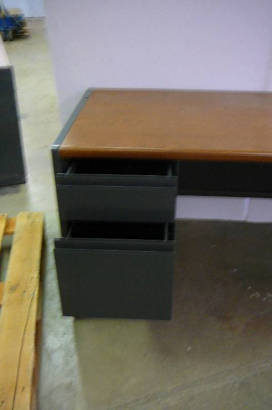 lot 21 image: Metal Office Desk  72 x 20 x 29 12