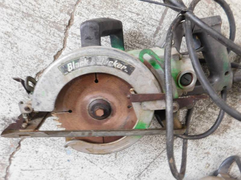 lot 20 image: Misc. Lot of Saws